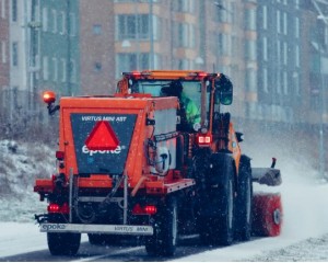 Kodėl žiemą šaligatviai barstomi druska?